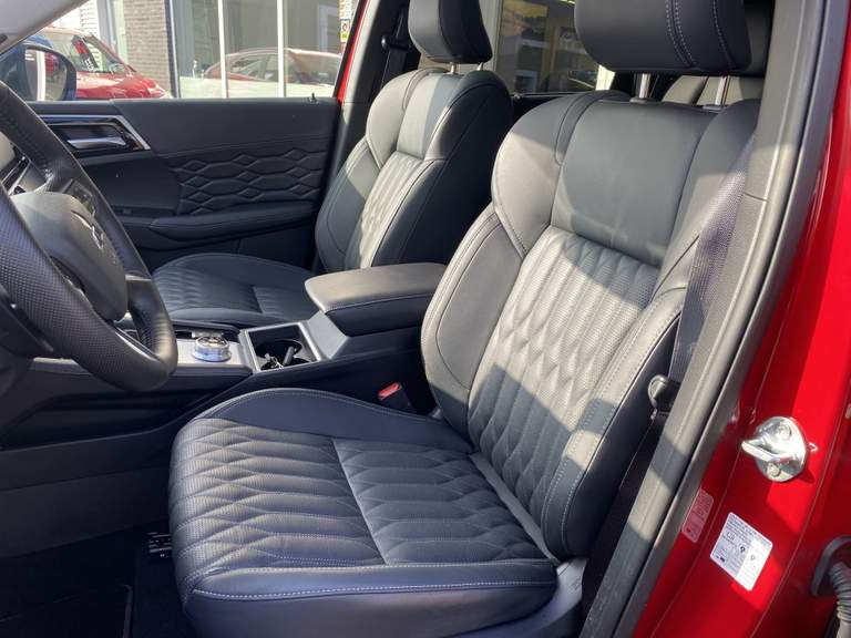 Mitsubishi Mitsubishi