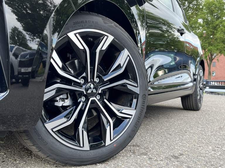 Mitsubishi Mitsubishi