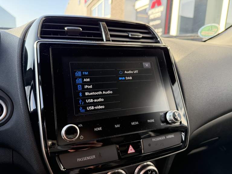 Mitsubishi Mitsubishi