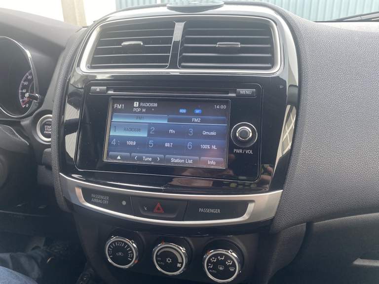 Mitsubishi Mitsubishi