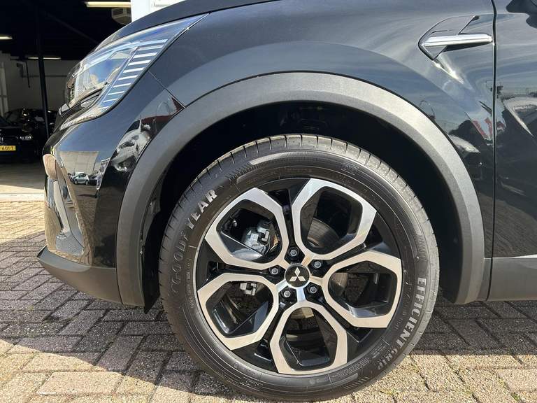 Mitsubishi Mitsubishi