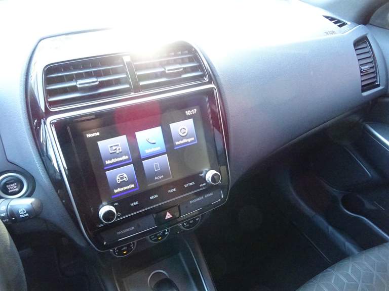 Mitsubishi Mitsubishi