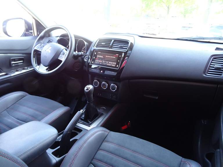 Mitsubishi Mitsubishi
