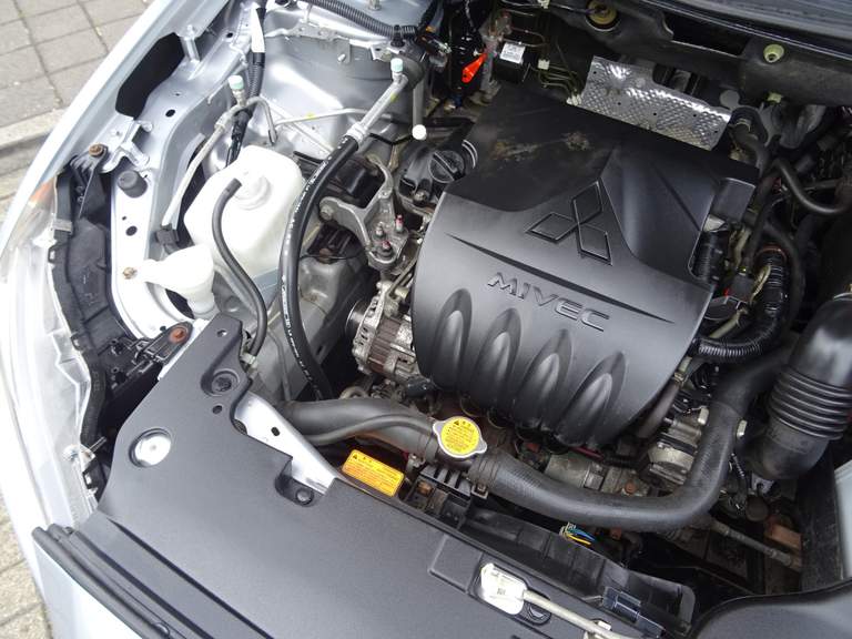 Mitsubishi Mitsubishi