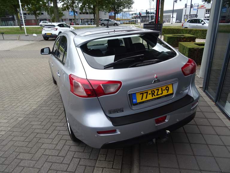 Mitsubishi Mitsubishi