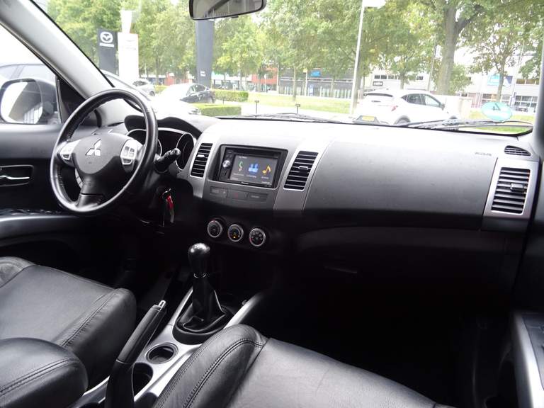 Mitsubishi Mitsubishi