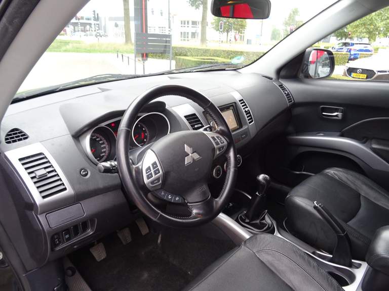 Mitsubishi Mitsubishi