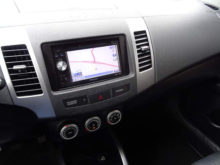 Mitsubishi Mitsubishi