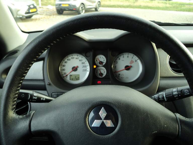 Mitsubishi Mitsubishi