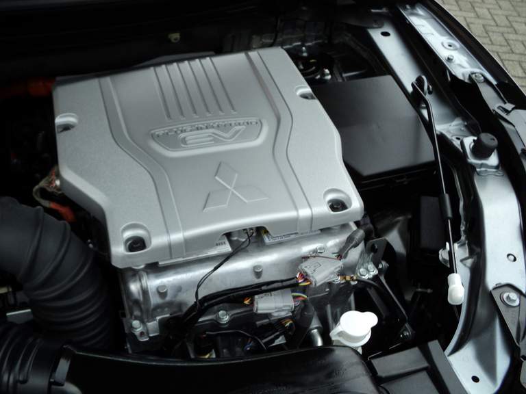 Mitsubishi Mitsubishi