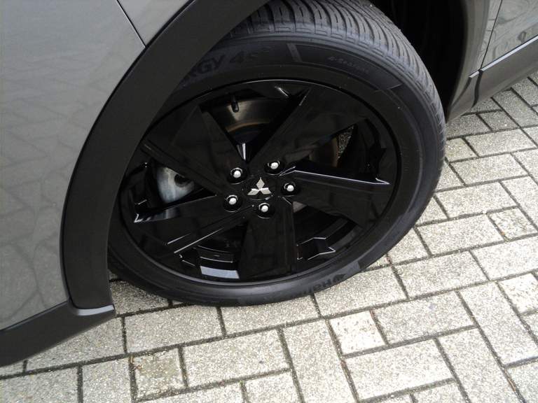 Mitsubishi Mitsubishi