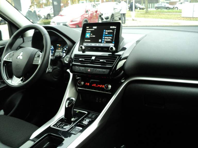 Mitsubishi Mitsubishi