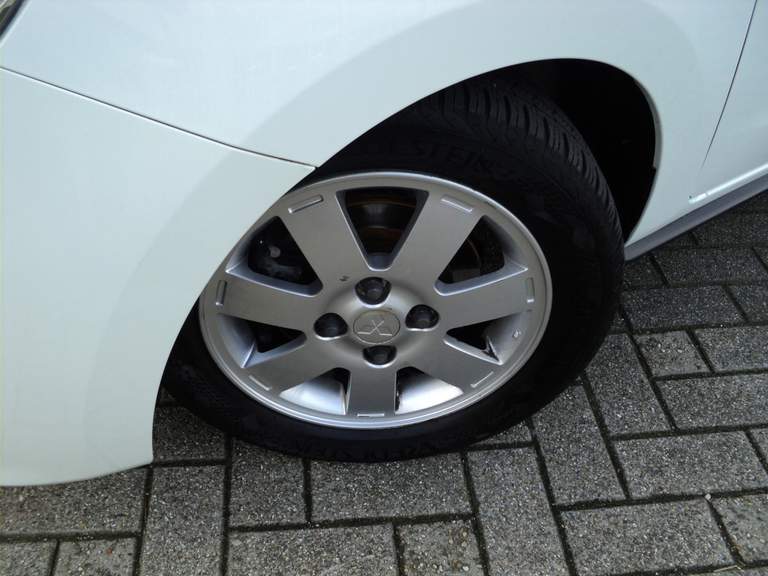 Mitsubishi Mitsubishi