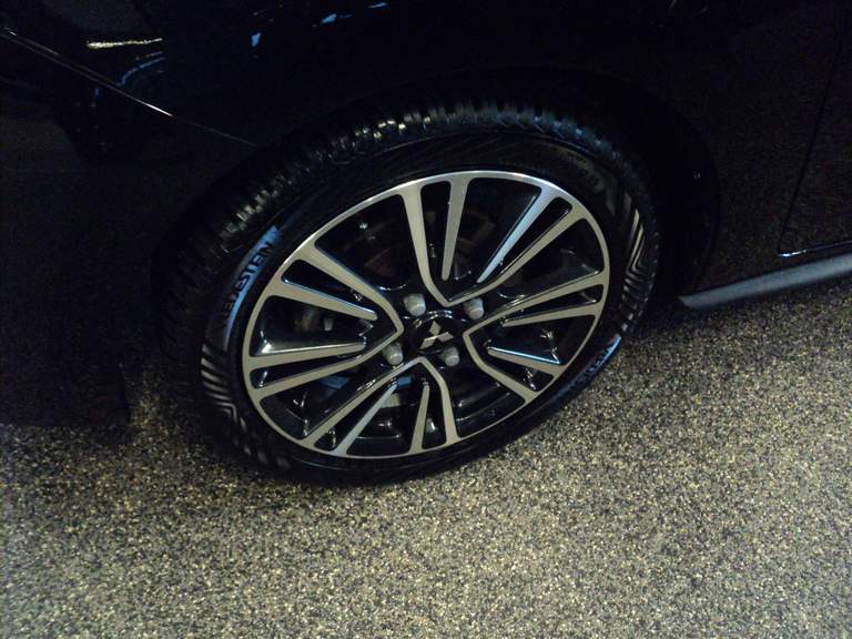 Mitsubishi Mitsubishi