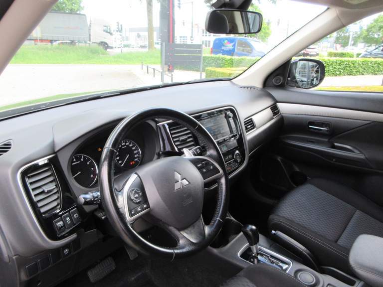 Mitsubishi Mitsubishi