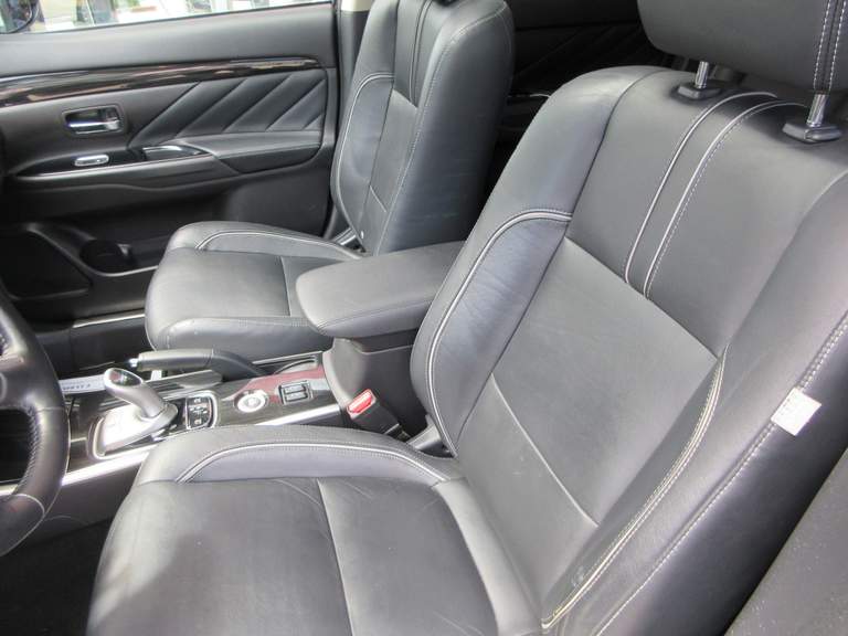 Mitsubishi Mitsubishi
