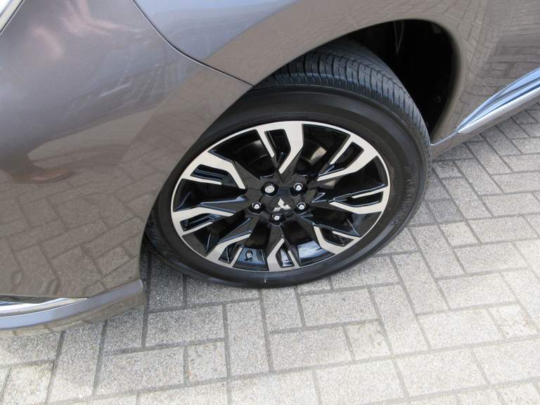Mitsubishi Mitsubishi