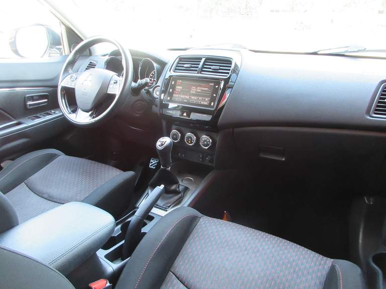 Mitsubishi Mitsubishi