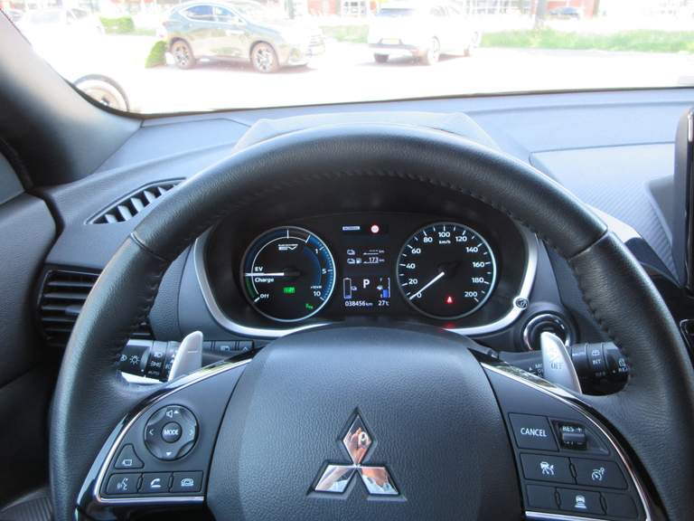 Mitsubishi Mitsubishi