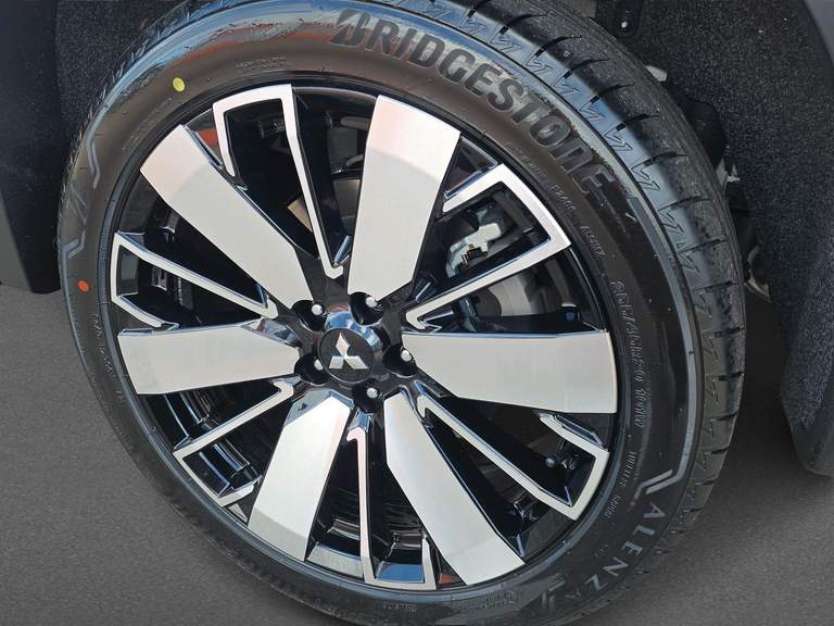 Mitsubishi Mitsubishi