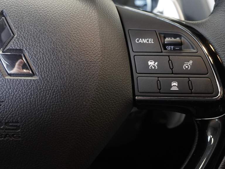 Mitsubishi Mitsubishi