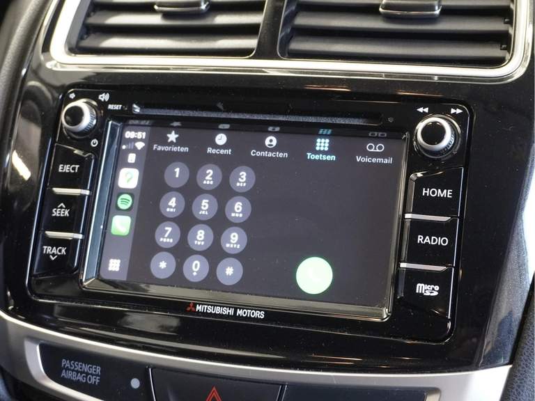 Mitsubishi Mitsubishi