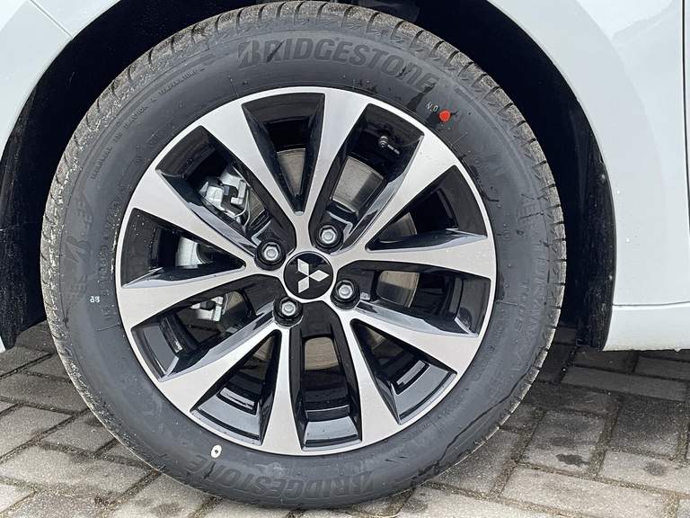 Mitsubishi Mitsubishi