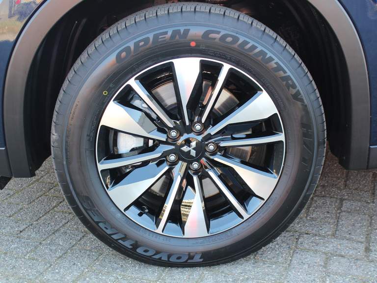 Mitsubishi Mitsubishi