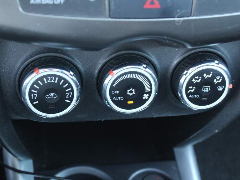 Mitsubishi Mitsubishi
