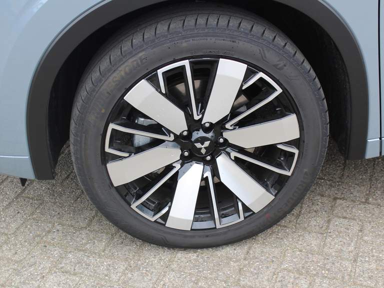 Mitsubishi Mitsubishi
