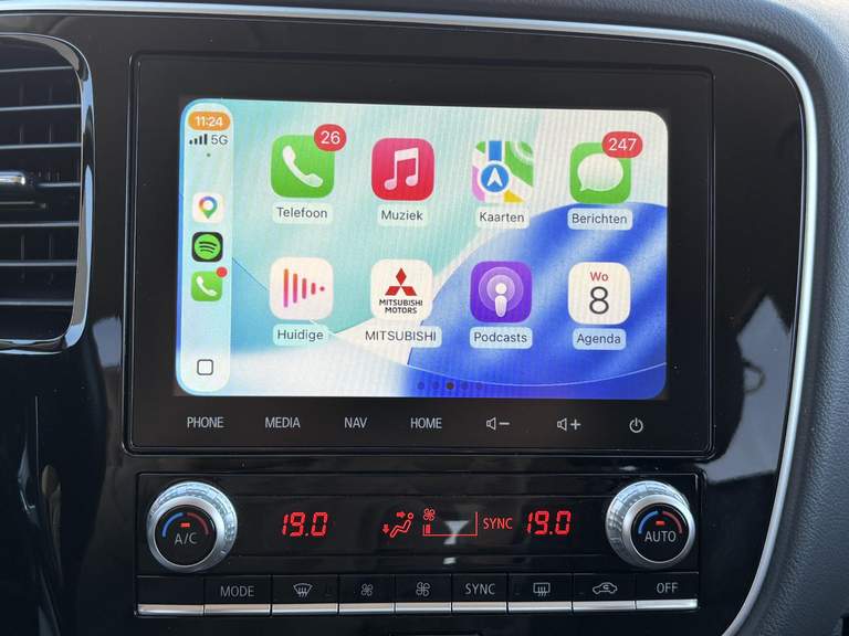 Mitsubishi Mitsubishi