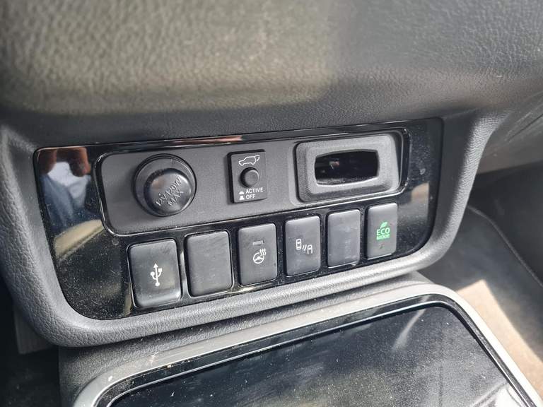 Mitsubishi Mitsubishi