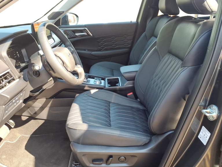 Mitsubishi Mitsubishi