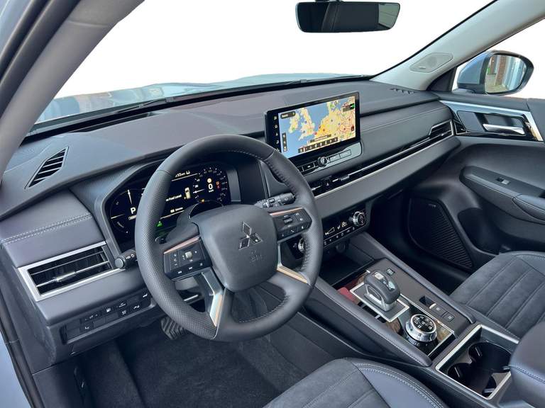 Mitsubishi Mitsubishi