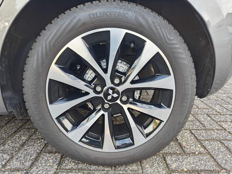 Mitsubishi Mitsubishi