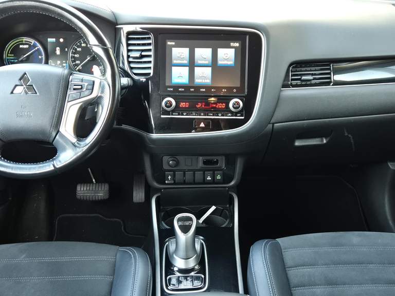 Mitsubishi Mitsubishi