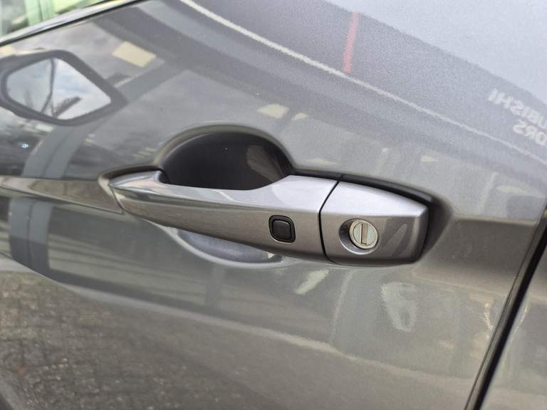 Mitsubishi Mitsubishi