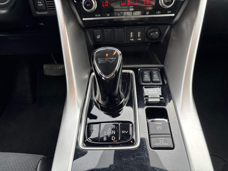 Mitsubishi Mitsubishi