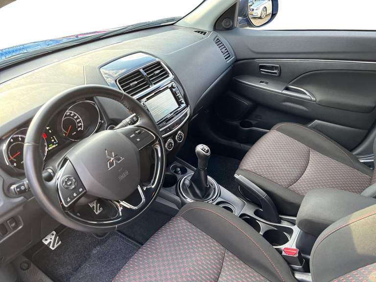 Mitsubishi Mitsubishi