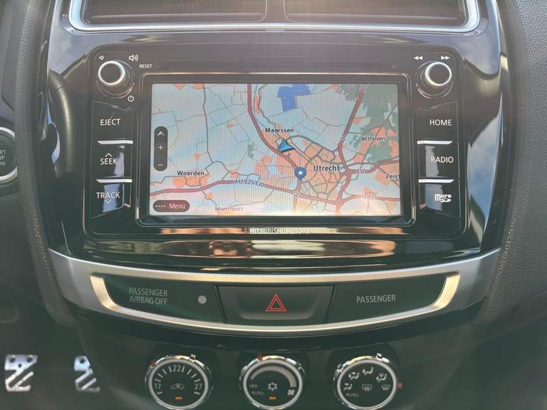 Mitsubishi Mitsubishi