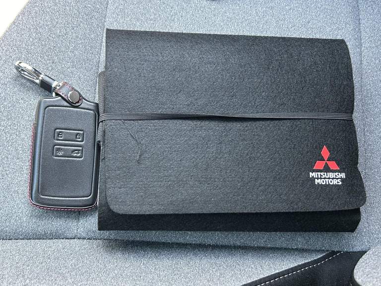 Mitsubishi Mitsubishi