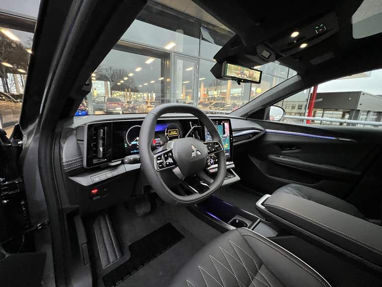 Mitsubishi Mitsubishi