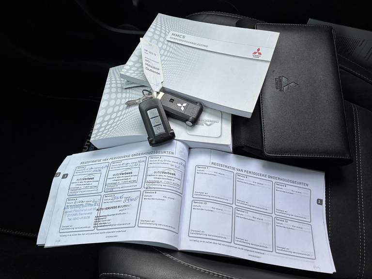 Mitsubishi Mitsubishi