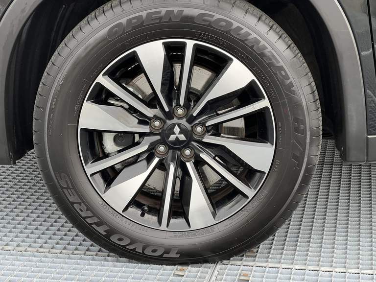 Mitsubishi Mitsubishi