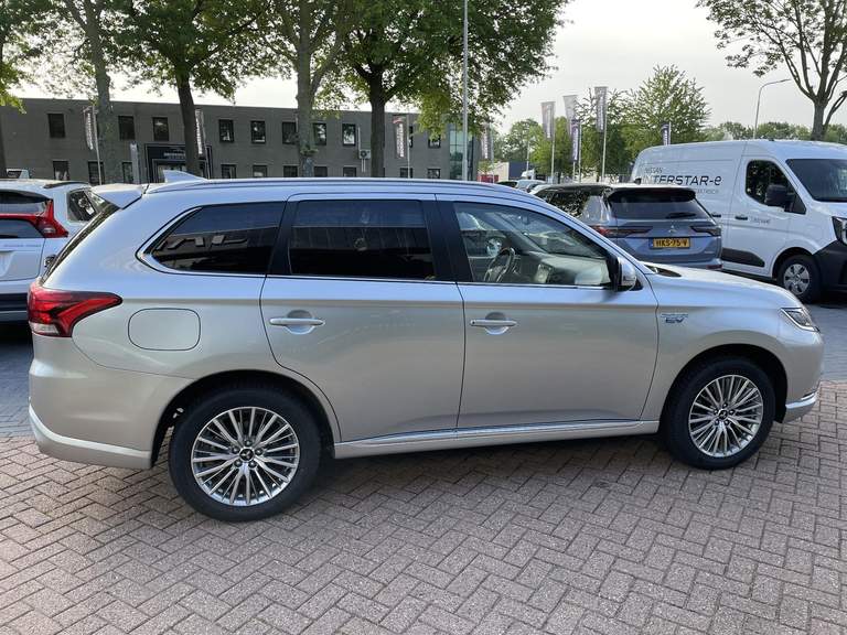 Mitsubishi Mitsubishi
