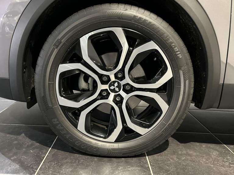 Mitsubishi Mitsubishi