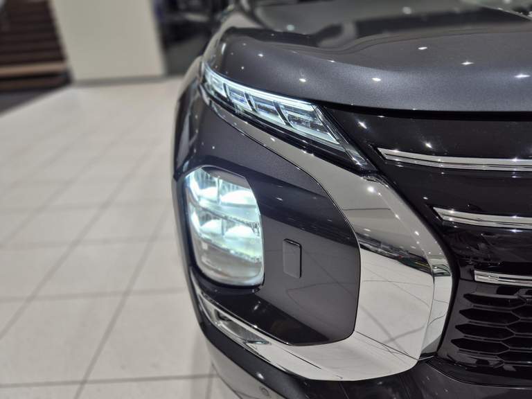 Mitsubishi Mitsubishi