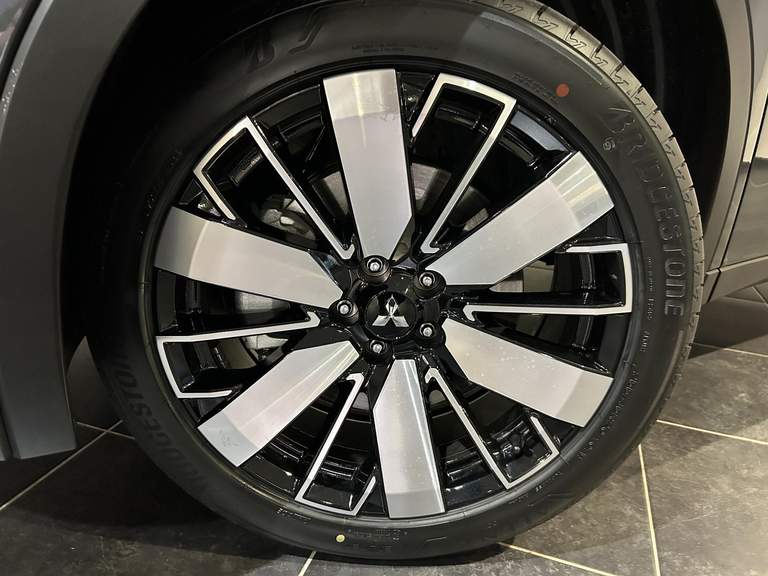 Mitsubishi Mitsubishi