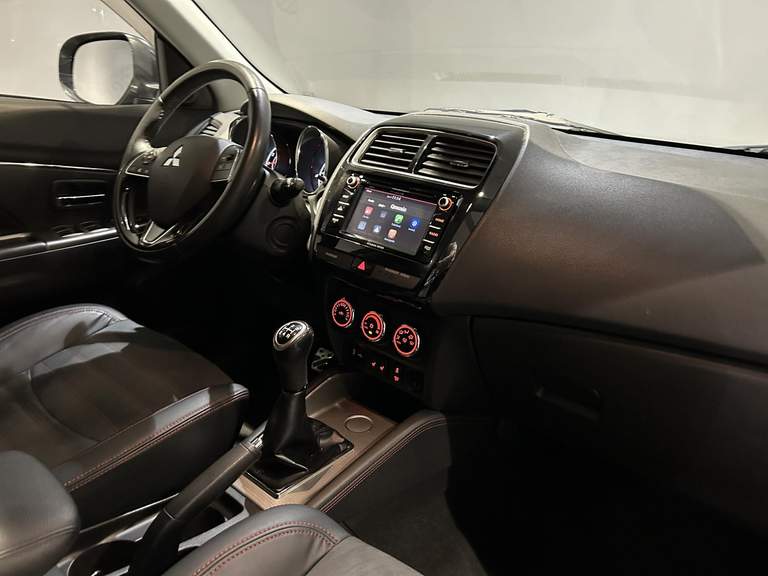 Mitsubishi Mitsubishi