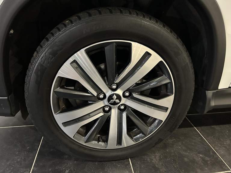 Mitsubishi Mitsubishi